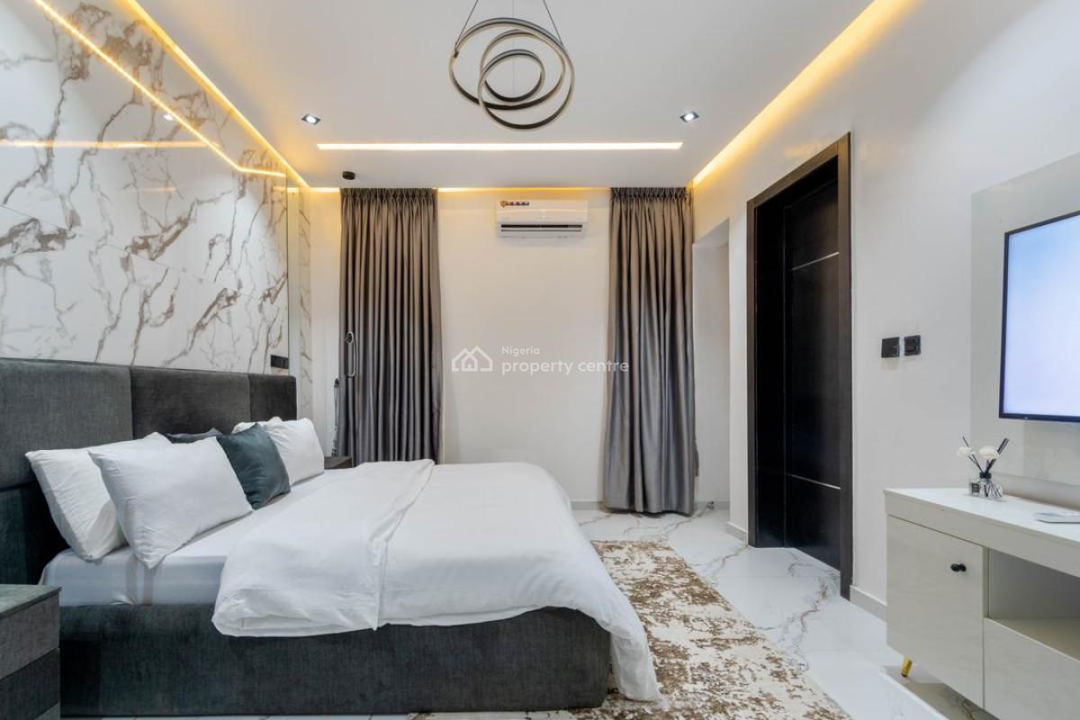 Luxury 2 Bedroom Apartment with Snooker,pool and Gym, Ikate, Lekki, Lagos, Flat / Apartment Short Let