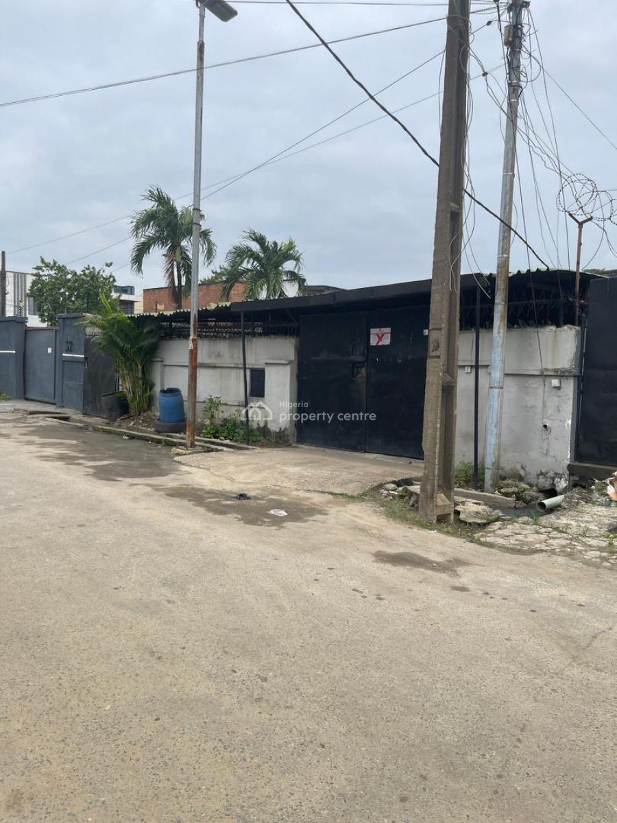 a Buy and Rebuild Bungalow in a Well Interlocked Street, Adeniran Ogunsanya, Adeniran Ogunsanya, Surulere, Lagos, Detached Bungalow for Sale