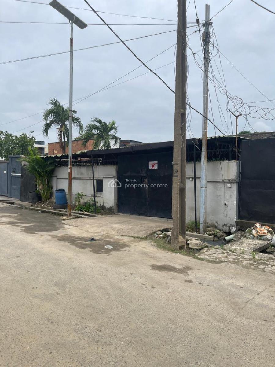 a Buy and Rebuild Bungalow in a Well Interlocked Street, Adeniran Ogunsanya, Adeniran Ogunsanya, Surulere, Lagos, Detached Bungalow for Sale