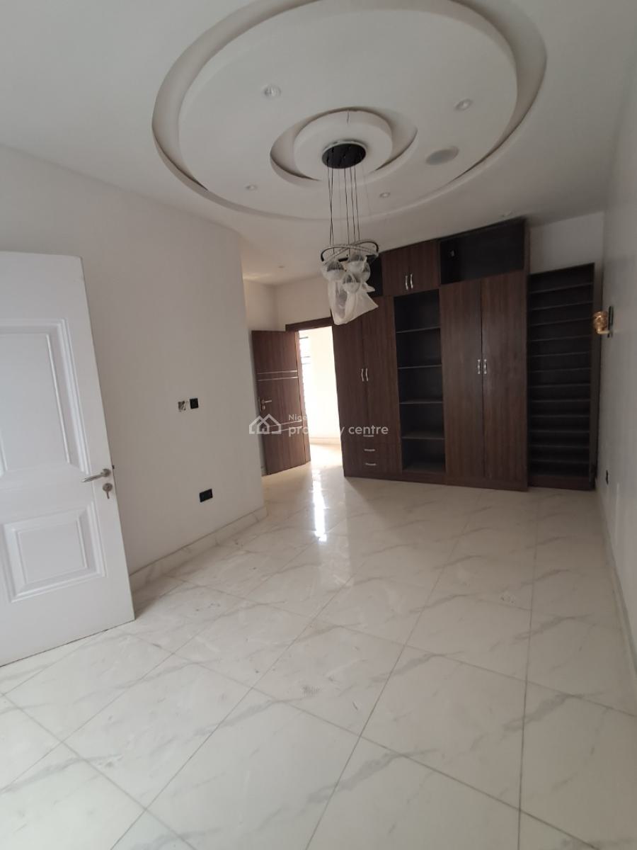 Luxury & Tastefully 5bedroom Duplex with Bq, Gra Phase 2, Magodo, Lagos, Detached Duplex for Sale