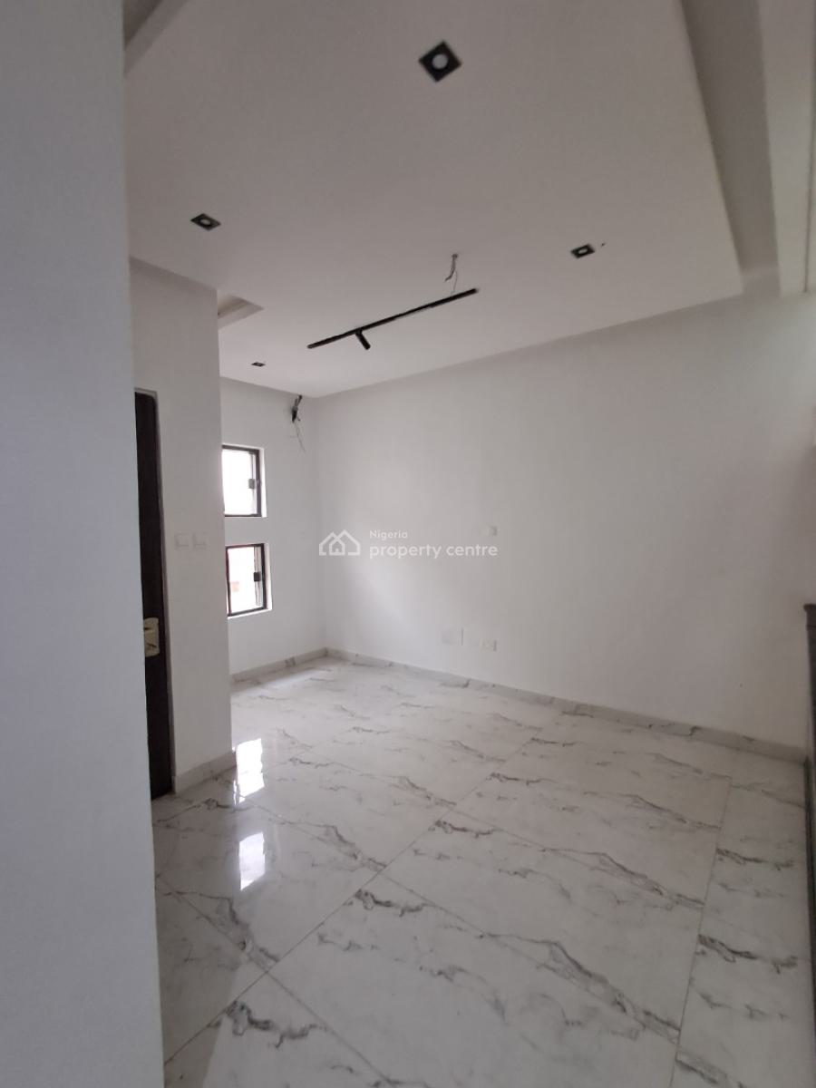 Tastefully and Executive 5bedroom Duplex with Bq and a Lovely Zone, Gra Phase 2, Magodo, Lagos, Detached Duplex for Sale
