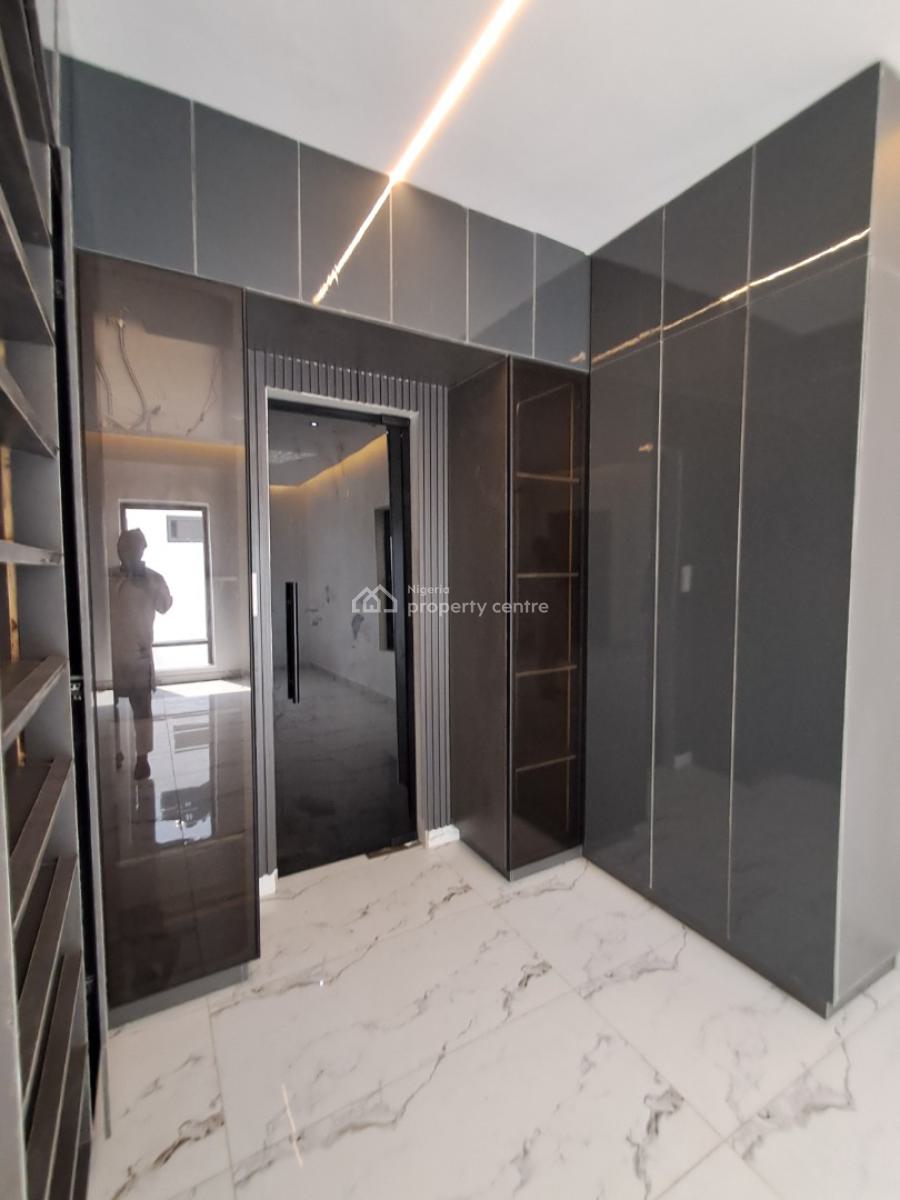 Tastefully and Executive 5bedroom Duplex with Bq and a Lovely Zone, Gra Phase 2, Magodo, Lagos, Detached Duplex for Sale