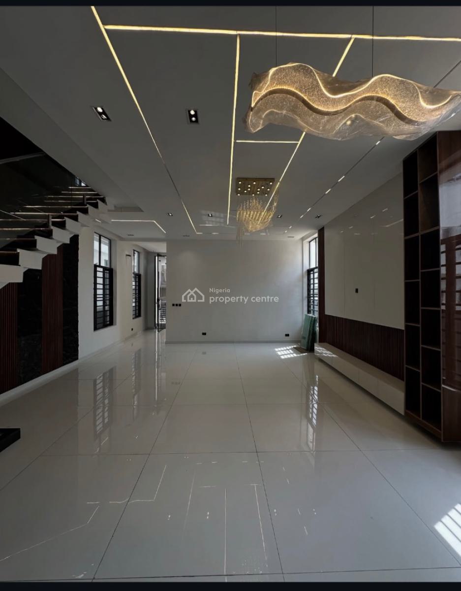5 Bedroom House with a Pool and Bq, Chevron Lekki, Lekki, Lagos, Detached Duplex for Sale