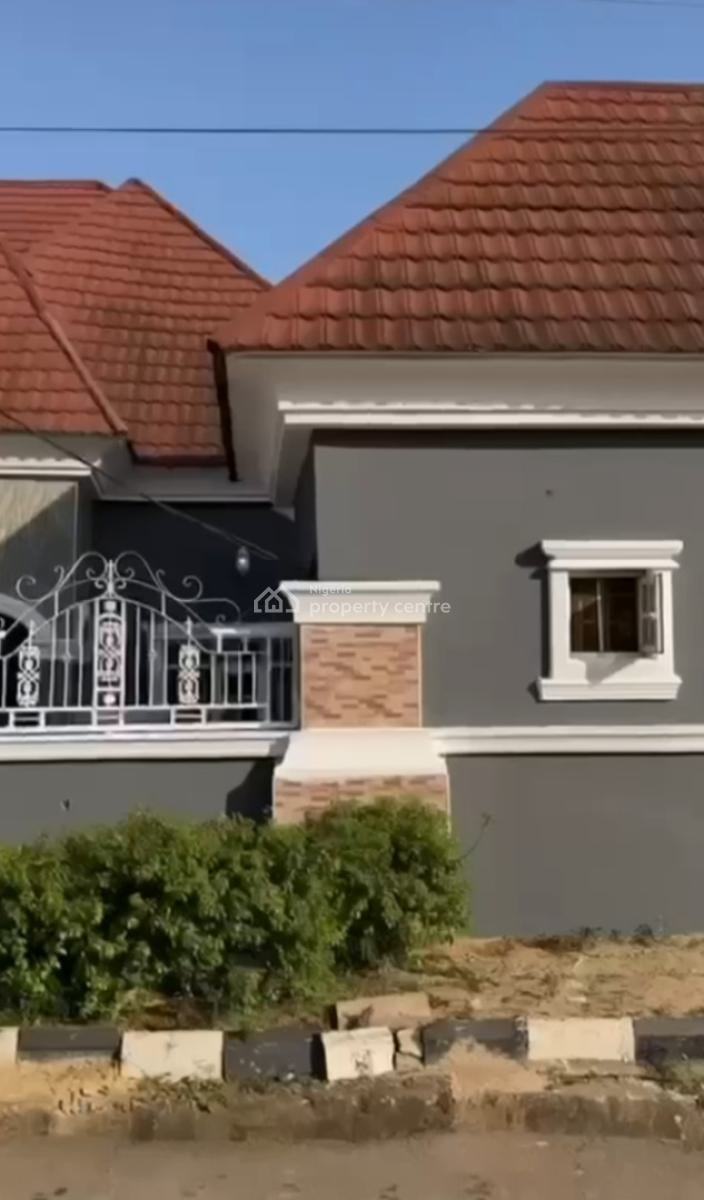 Classically Built 3 Bedroms Fully Detached Bungalow, 2  Bq, Gate House, Lokogoma District, Abuja, Detached Bungalow for Sale