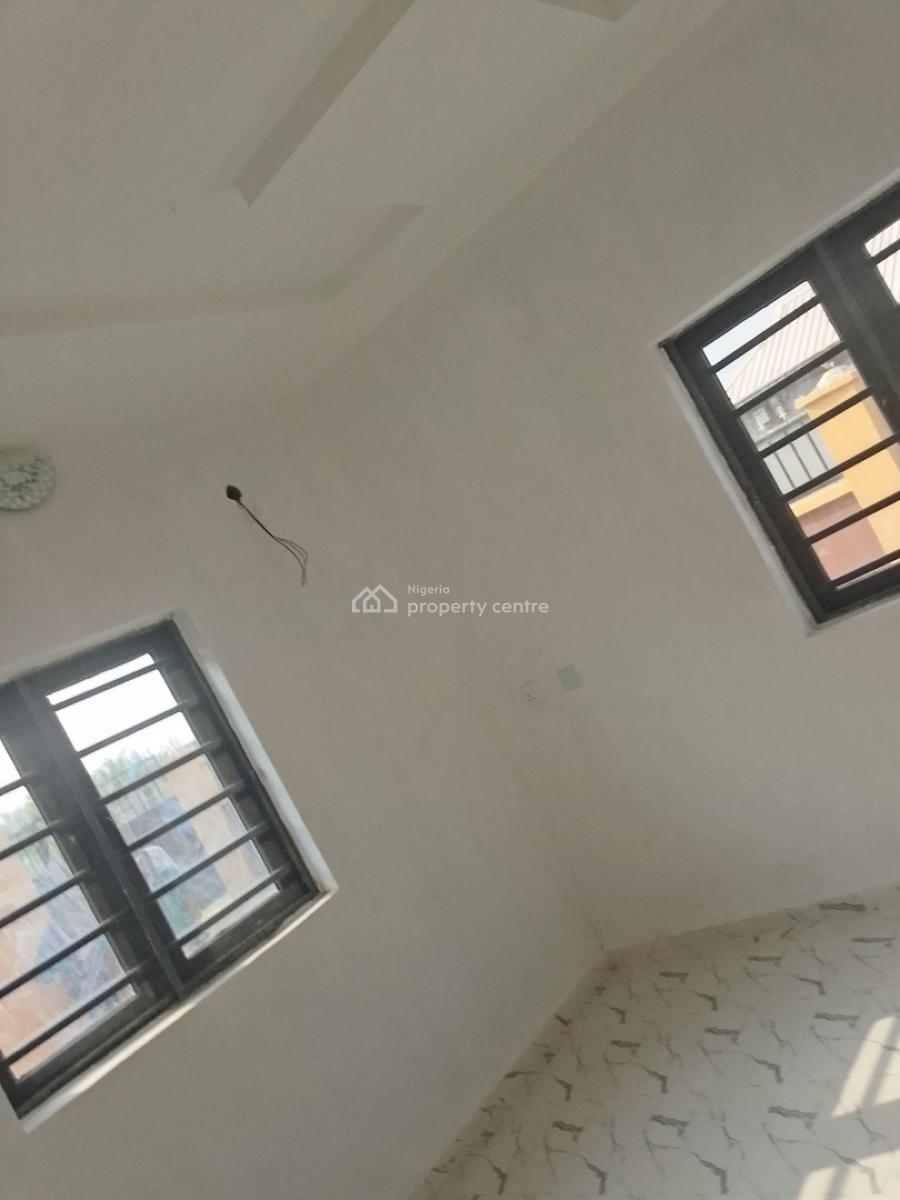 Luxury 2 Bed, Ofin Estate, Igbogbo, Ikorodu, Lagos, Flat / Apartment for Rent