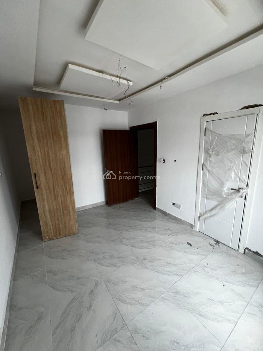 3 Bedroom Maisonette with Elevator, Off Freedom Way, Lekki Phase 1, Lekki, Lagos, Flat / Apartment for Rent
