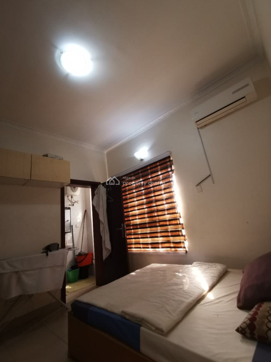 Standard Semi Furnished Room in a Serviced Estate, Cardogan Estate, Osapa London Lekki Lagos, Osapa, Lekki, Lagos, Flat / Apartment for Rent