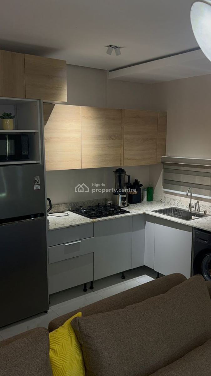 2 Bedrooms Apartment, Lekki Phase 1, Lekki, Lagos, Flat / Apartment Short Let
