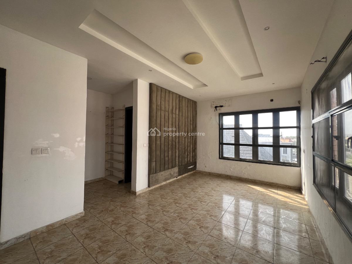Spacious 2 Bedroom Apartment, Lekki Phase 1 Right, Lekki Phase 1, Lekki, Lagos, Flat / Apartment for Rent
