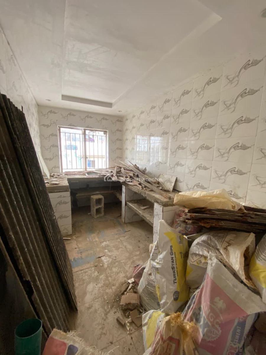 Newly Renovated 3bedroom Apartment, Kilo, Surulere, Lagos, Flat / Apartment for Rent