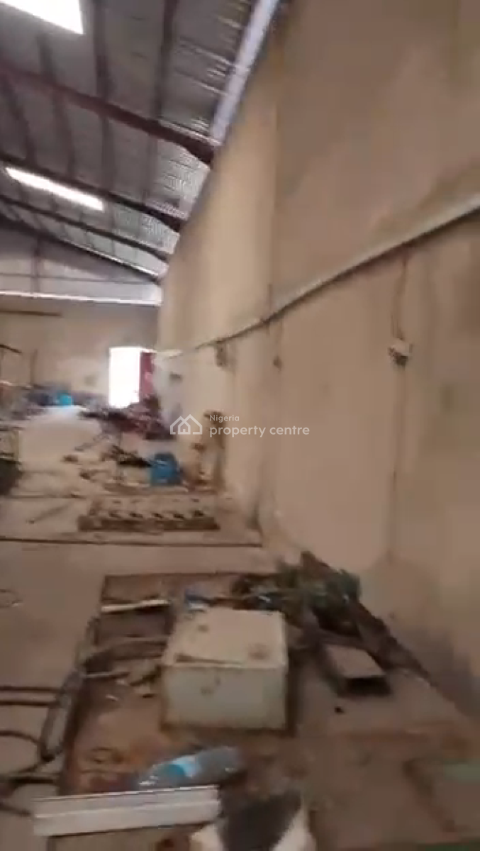 1000sqm2 Warehouse in Satellite, Satellite Town Ojo Lagos, Satellite Town, Ojo, Lagos, Warehouse for Rent