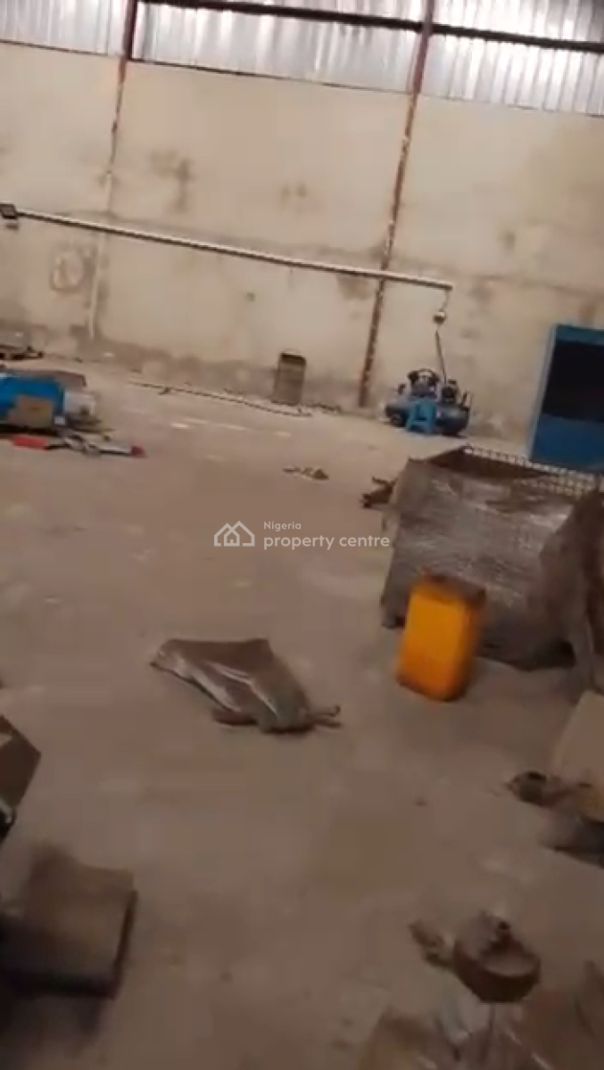 1000sqm2 Warehouse in Satellite, Satellite Town Ojo Lagos, Satellite Town, Ojo, Lagos, Warehouse for Rent