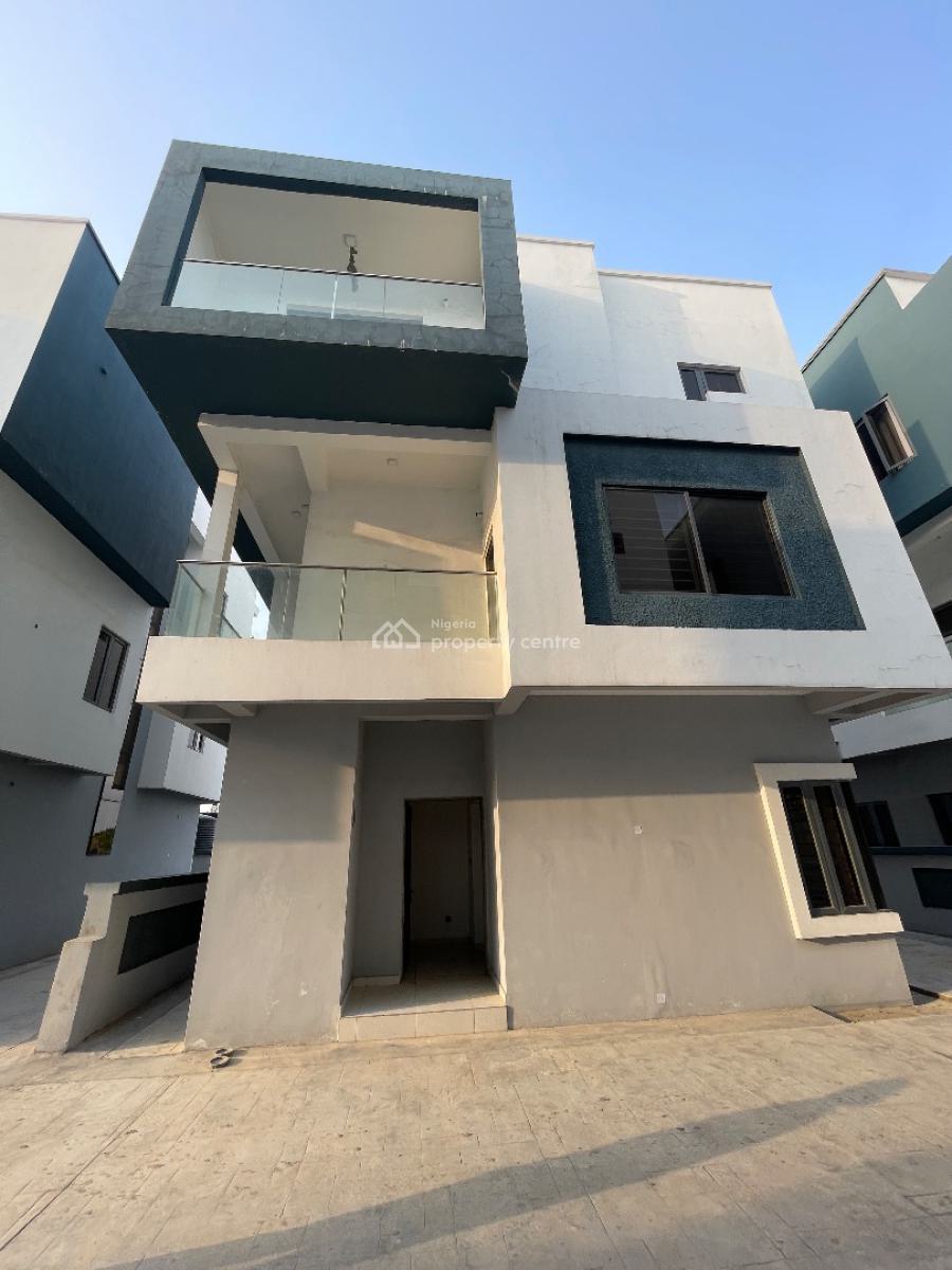 Comfortable 4 Bedroom Duplex, Orchid Road, Lekki Expressway, Lekki, Lagos, Detached Duplex for Sale