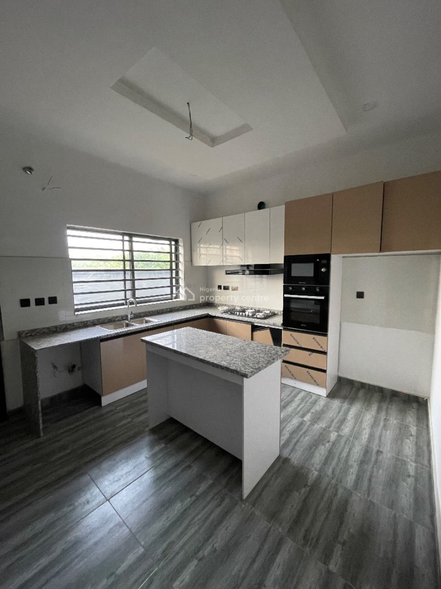 Comfortable 4 Bedroom Duplex, Orchid Road, Lekki Expressway, Lekki, Lagos, Detached Duplex for Sale