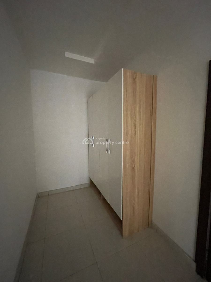 Comfortable 4 Bedroom Duplex, Orchid Road, Lekki Expressway, Lekki, Lagos, Detached Duplex for Sale