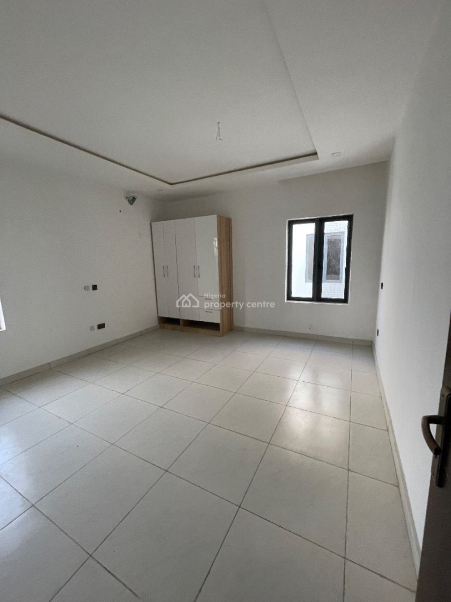 Comfortable 4 Bedroom Duplex, Orchid Road, Lekki Expressway, Lekki, Lagos, Detached Duplex for Sale