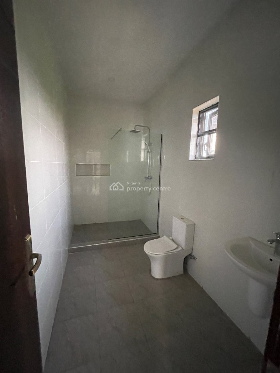 Comfortable 4 Bedroom Duplex, Orchid Road, Lekki Expressway, Lekki, Lagos, Detached Duplex for Sale