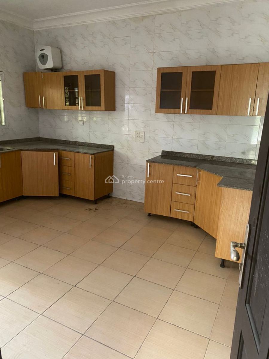 Four Bedroom Semi Detached Duplex with a Bq, Chevron Lekki, Lekki, Lagos, Semi-detached Duplex for Rent