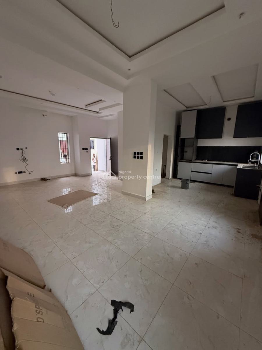 Brand New 2 Bedroom Spacious Apartment Perfect for Airbnb, Serene and Well Secured Neighborhood, Guzamala, Borno, Flat / Apartment for Sale