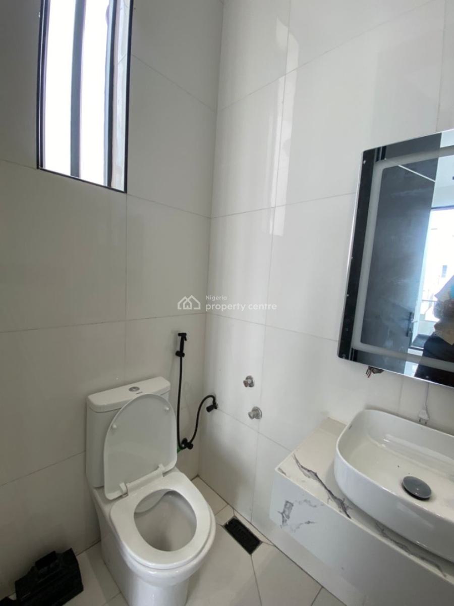 Impeccable 5 Fully Detached Duplex with Bq, Chevron, Lekki, Lagos, Detached Duplex for Sale