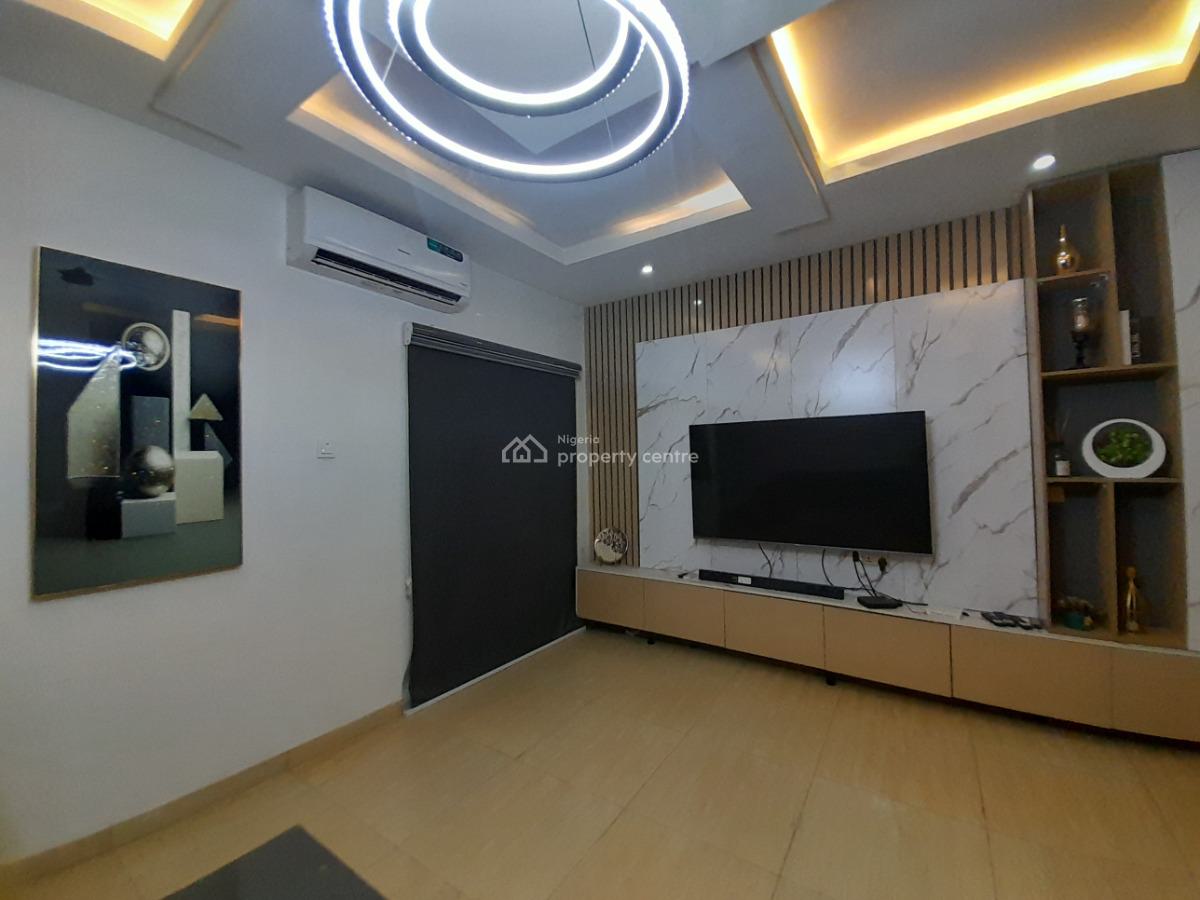 Brand-new Luxury 2 Bedrooms Apartment with En-suite Rooms, Guzape District, Abuja, Flat / Apartment Short Let