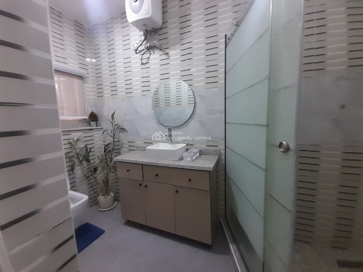 Brand-new Luxury 2 Bedrooms Apartment with En-suite Rooms, Guzape District, Abuja, Flat / Apartment Short Let