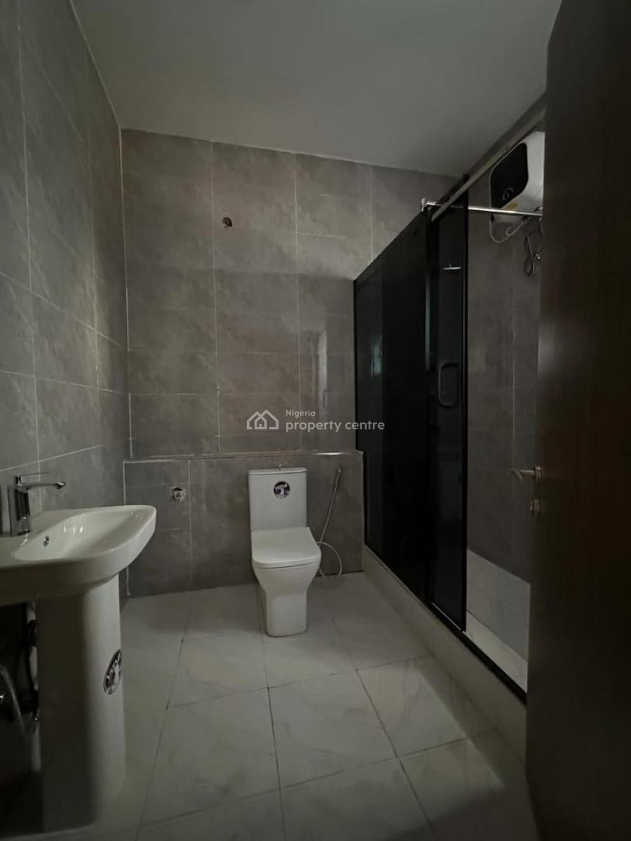 Newly Built 3 Bedroom Bq with Bq, Kado, Abuja, Flat / Apartment for Sale