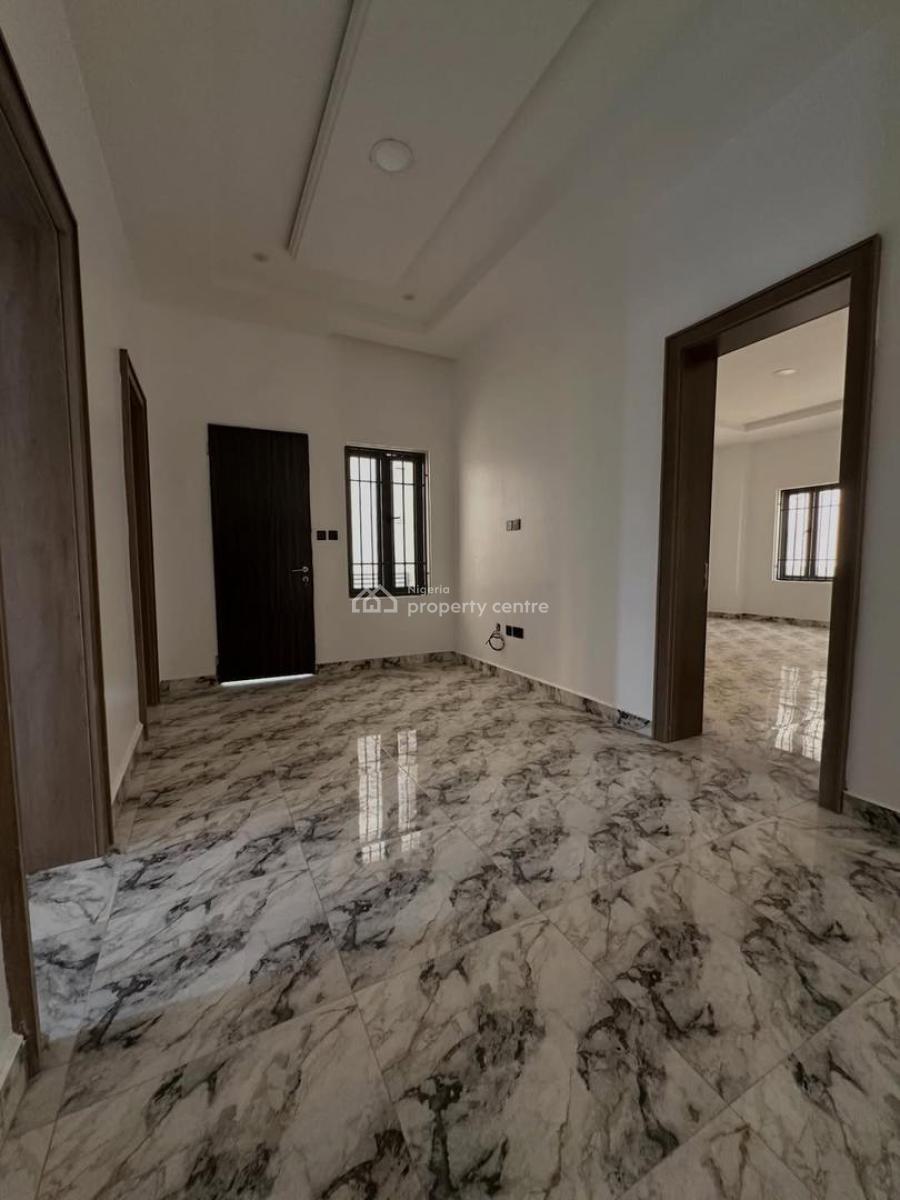 Newly Built 3 Bedroom Bq with Bq, Kado, Abuja, Flat / Apartment for Sale