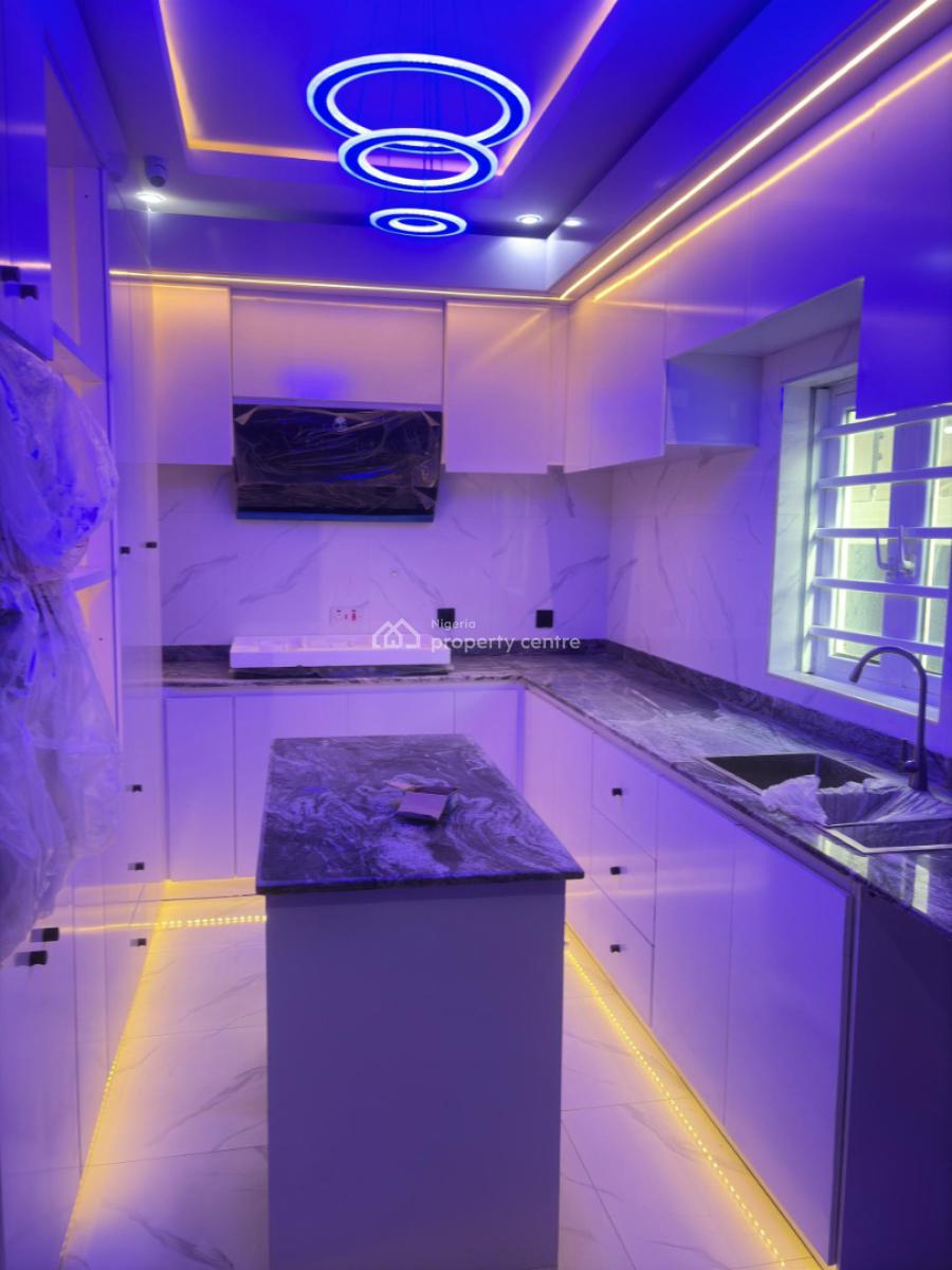 5 Bedroom Fully Detached Duplex, Attached with Extra 2 Unit  Room Self, Amazing Grace Estate Dele-ojo, New Oko-oba, Agege, Lagos, House for Sale