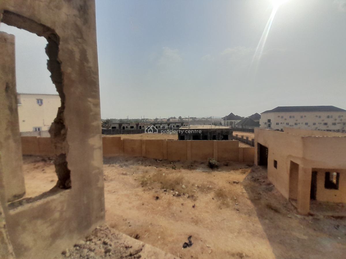 Contemporary Semi-finished 4-bedroom Duplex with Bq and Courtyard, Galadimawa, Abuja, Terraced Duplex for Sale