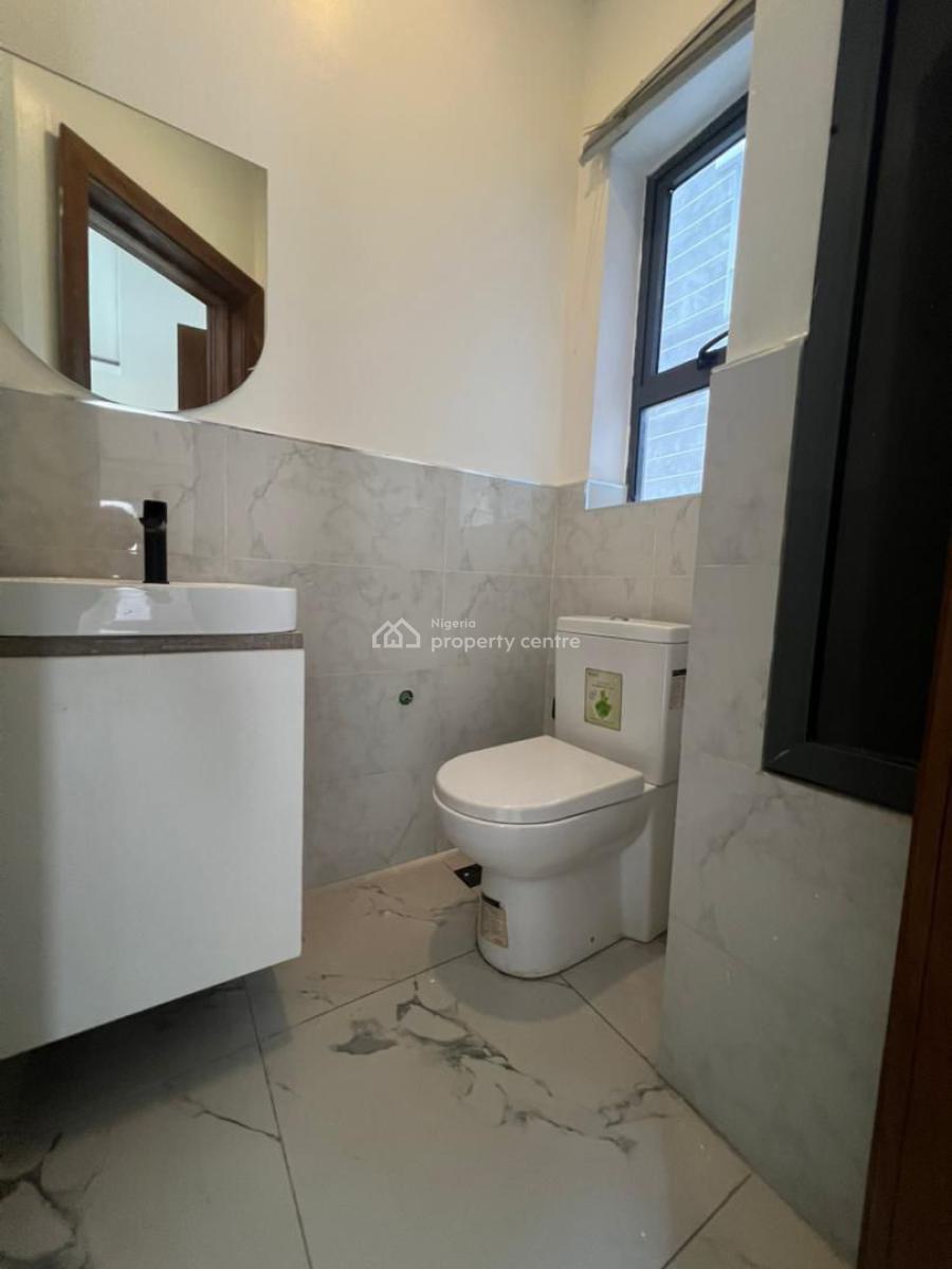 Fully Serviced and Fitted 2 Bedroom Massionette Duplex Style, in Secured Estate at Lekki Phase 1, Lekki Phase 1, Lekki, Lagos, Flat / Apartment for Rent