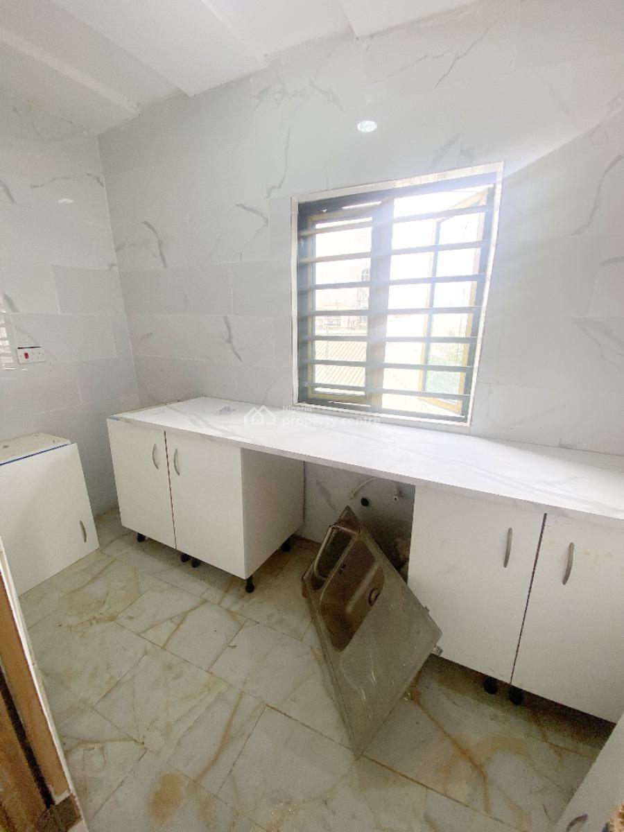 Newly Built Luxury 3 Bedroom Flat, Extension, Omole Phase 2, Ikeja, Lagos, Flat / Apartment for Rent