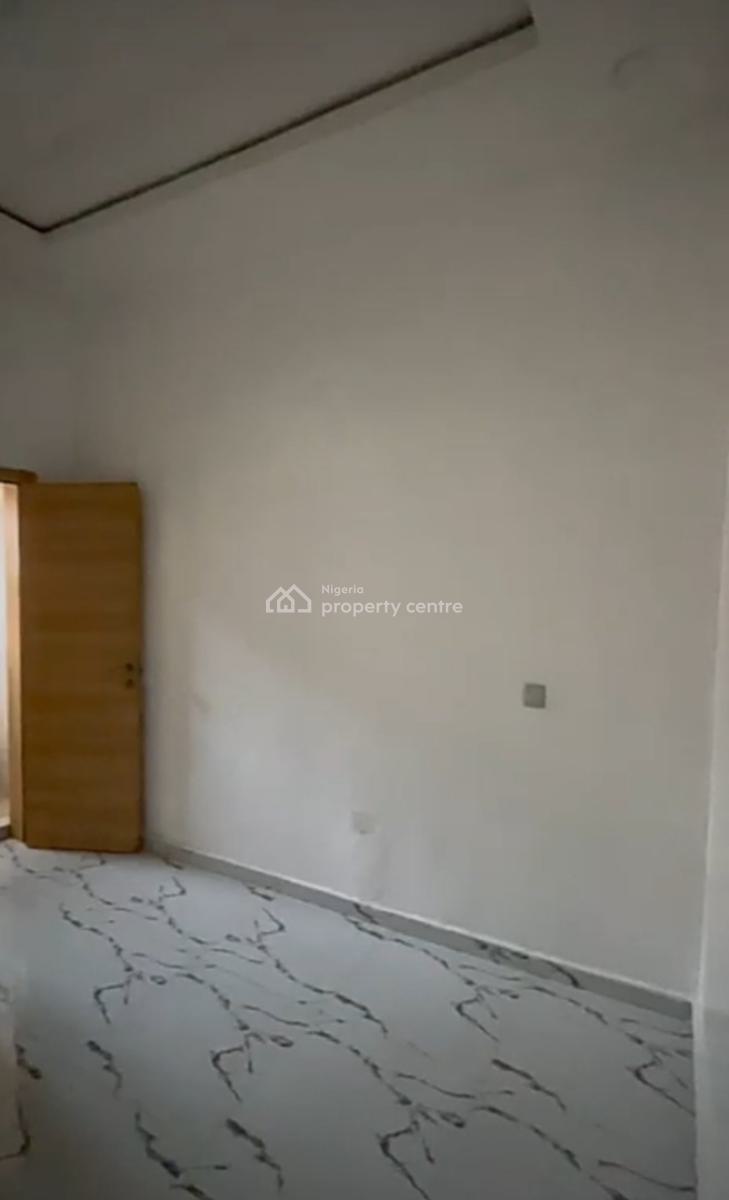 Standard Upstairs Bedroom Inside a Shared Apartment { Video}, Ikota Villa Estate, Ikota, Lekki, Lagos, Self Contain (single Rooms) for Rent