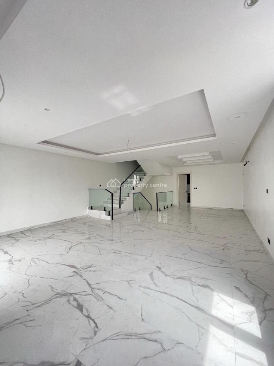 5 Bedroom Self Compound Terrace Duplex on Two Floors with Bq, Lekki Phase 1, Lekki, Lagos, Terraced Duplex for Sale