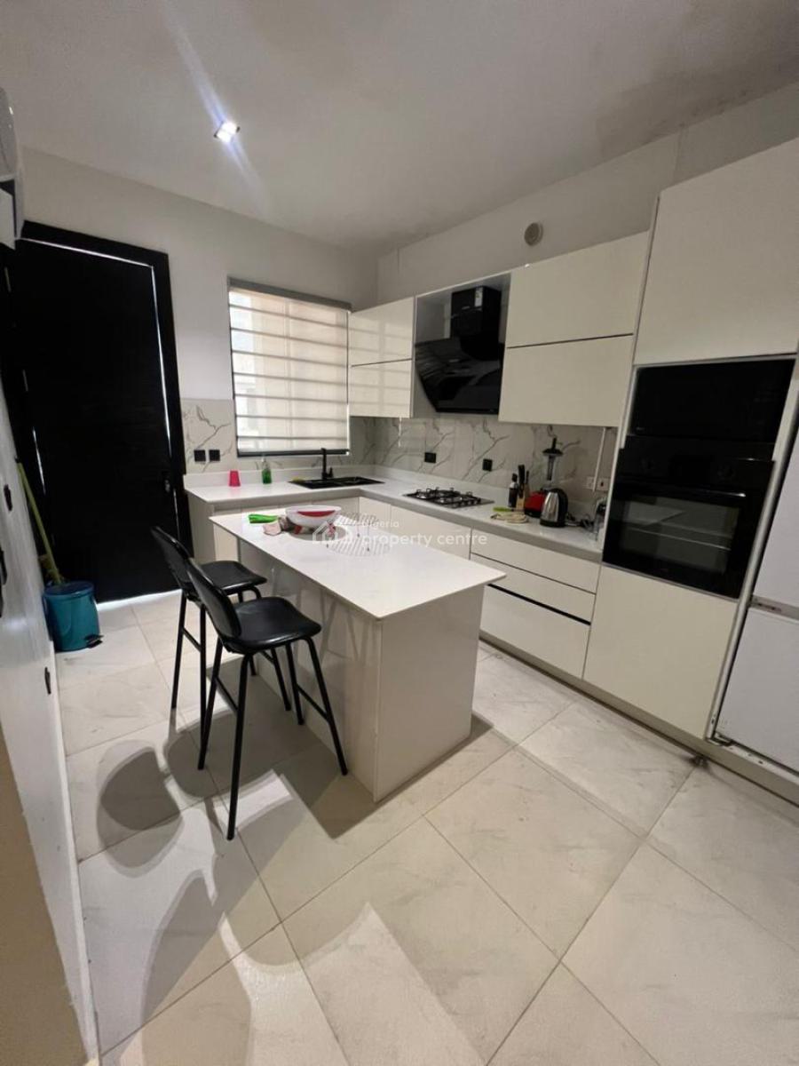 Fully Furnished 3 Bedroom Penthouse with Elevator, Cinema & Bq, Lekki Phase 1, Lekki, Lagos, Flat / Apartment for Sale