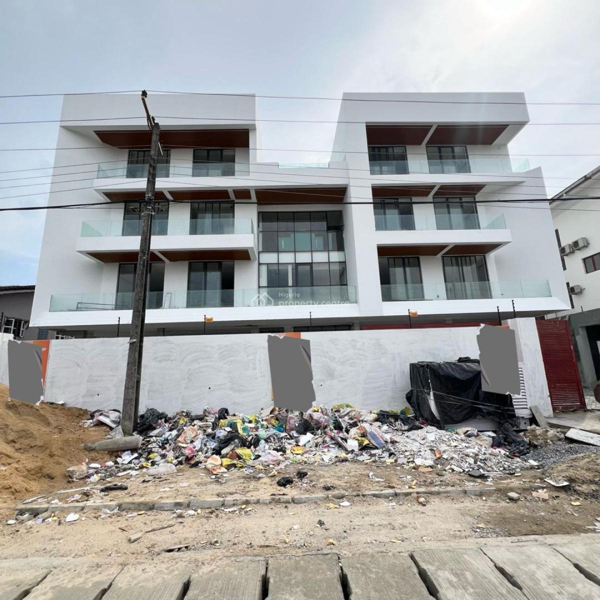 1 Bedroom Apartment with Gym, Swimming Pool & Elevator, Lekki Phase 1, Lekki, Lagos, Flat / Apartment for Sale