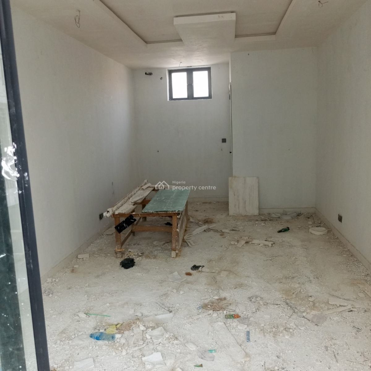 Spacious Shop with a Private Toilet, Mobil Road Ilaje, Ilaje, Ajah, Lagos, Shop for Rent