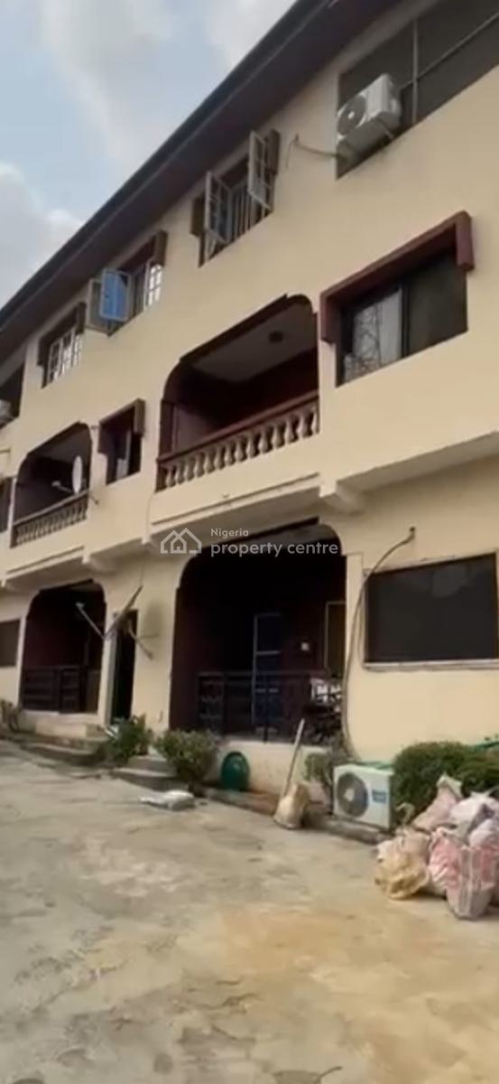 Land Size: 922 Sqm  Block Comprising: ️ 6 Units of 3-bedroom Flats ️, Gra Phase 2, Magodo, Lagos, Block of Flats for Sale