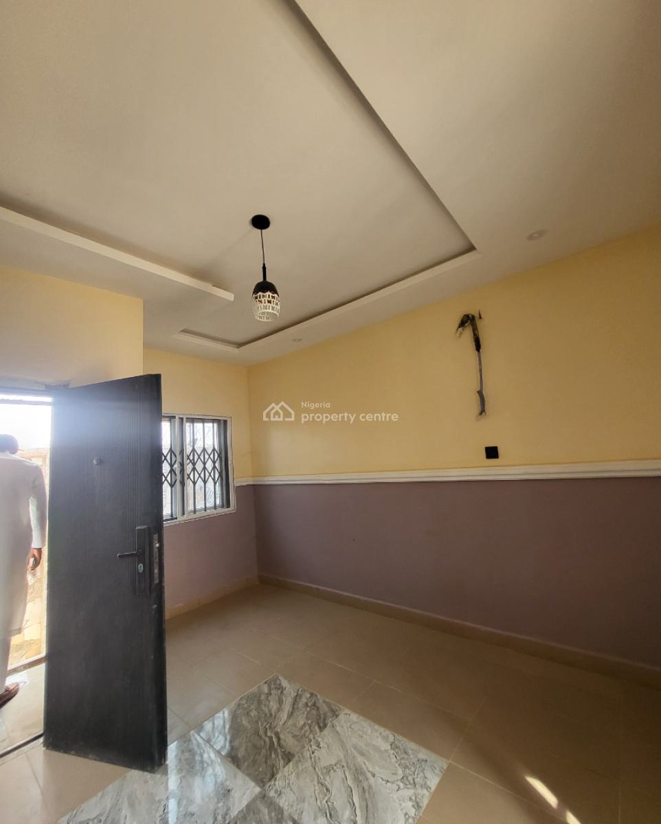 Luxurious Massive 1bedroom Flat, By Prince and Princess Estate, Kaura, Abuja, Flat / Apartment for Rent