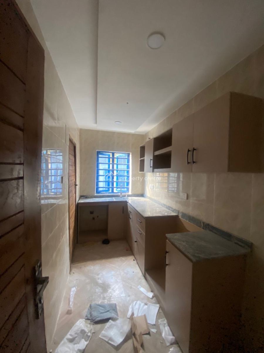 2bedroom Flat, Coastal Road, Ajah, Lagos, Flat / Apartment for Rent