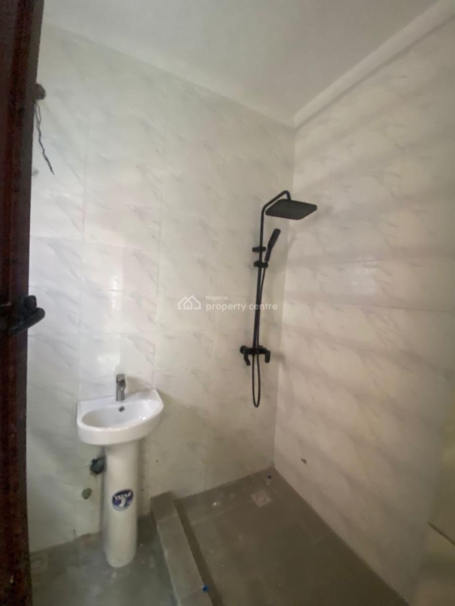 2bedroom Flat, Coastal Road, Ajah, Lagos, Flat / Apartment for Rent