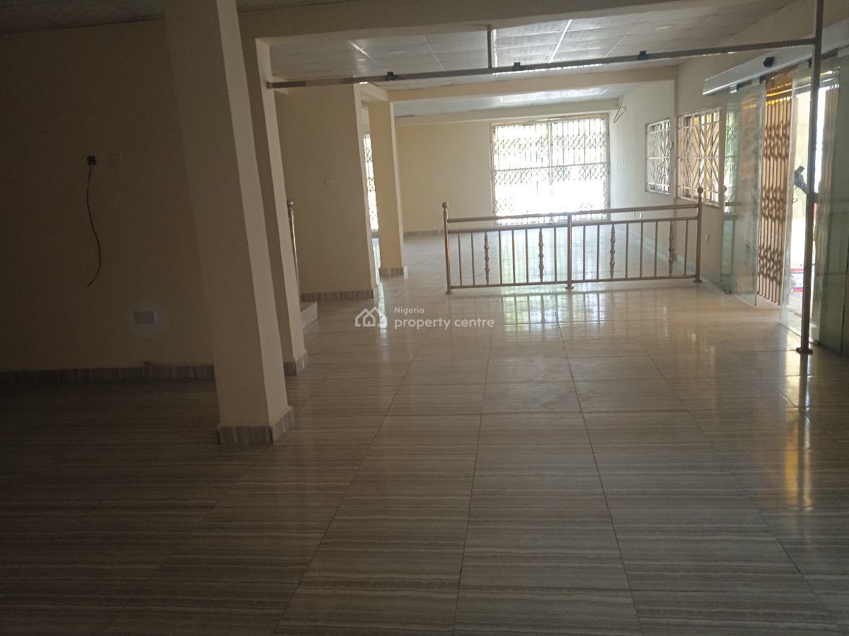 Commercial 300sqm Duplex Suitable for Supermarket, Lab,hospital,clinic, By Kado, Jabi, Abuja, Restaurant / Bar for Rent