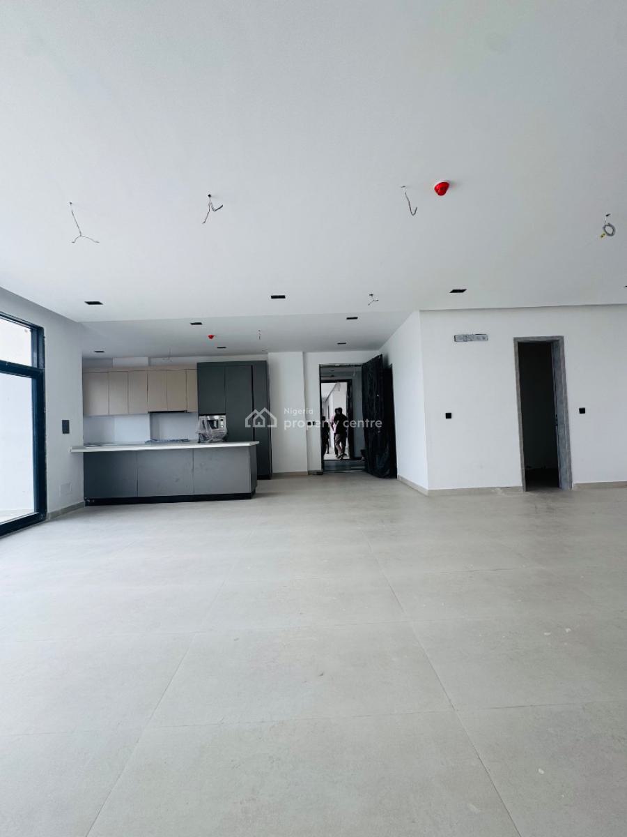 Luxurious 3 Bedroom Apartment, Lekki Phase 1, Lekki, Lagos, Flat / Apartment for Sale