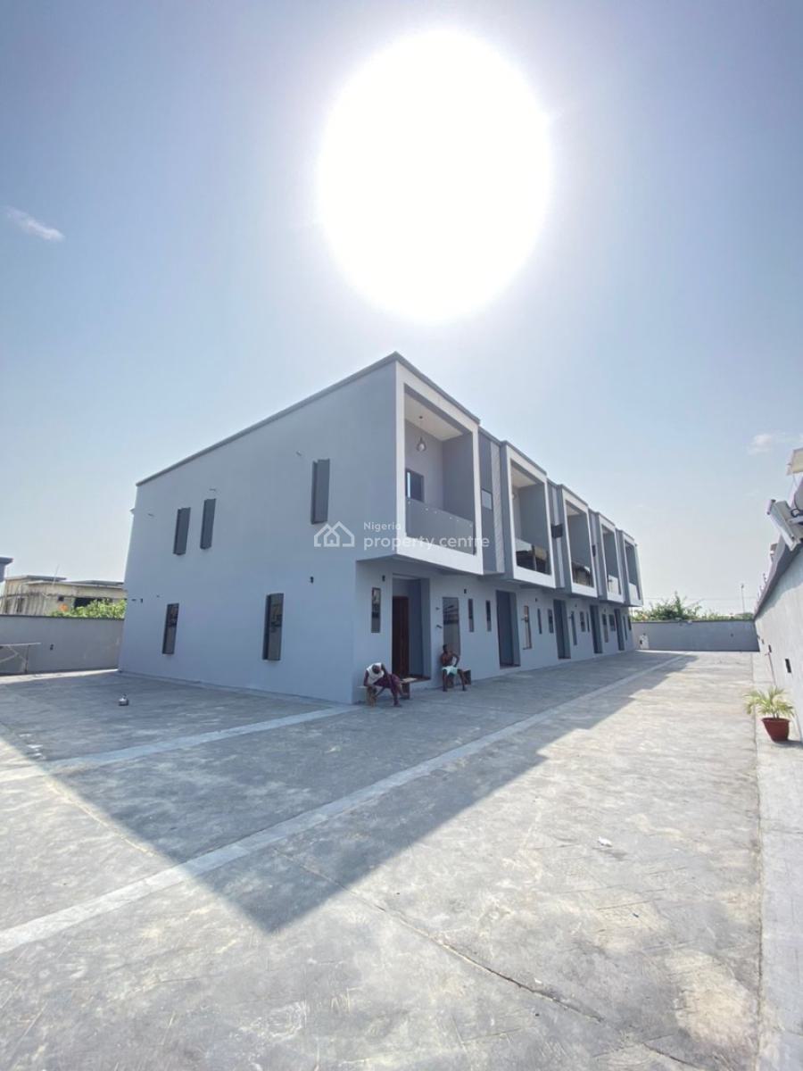 4 Bedroom, Lekki, Lagos, Terraced Duplex for Sale