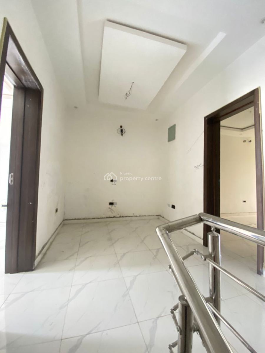 4 Bedroom, Lekki, Lagos, Terraced Duplex for Sale