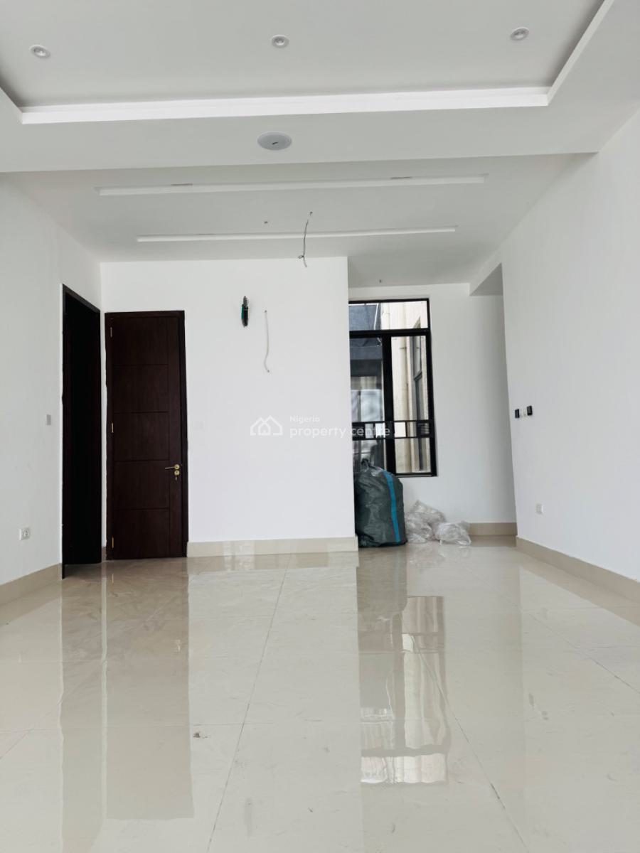 Luxurious 3 Bedroom Apartment, Lekki Phase 1, Lekki, Lagos, Flat / Apartment for Sale