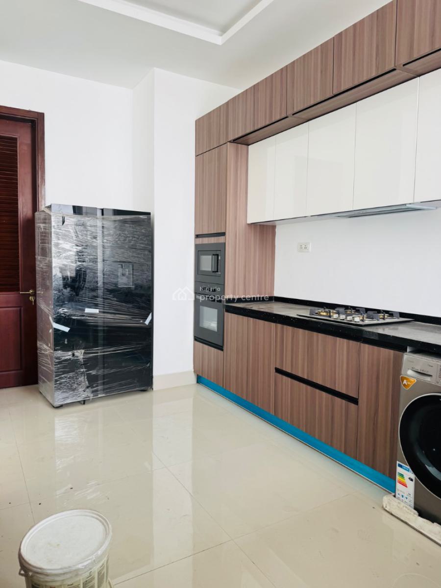 Luxurious 3 Bedroom Apartment, Lekki Phase 1, Lekki, Lagos, Flat / Apartment for Sale