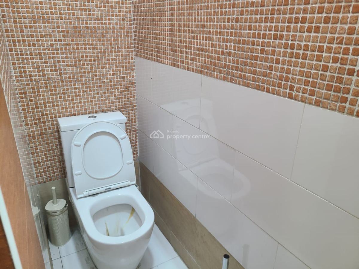 Furnished 5 Bedroom Fully Detached House with Bq, Magodo Shaginsha Gra, Gra Phase 2, Magodo, Lagos, Detached Duplex for Rent