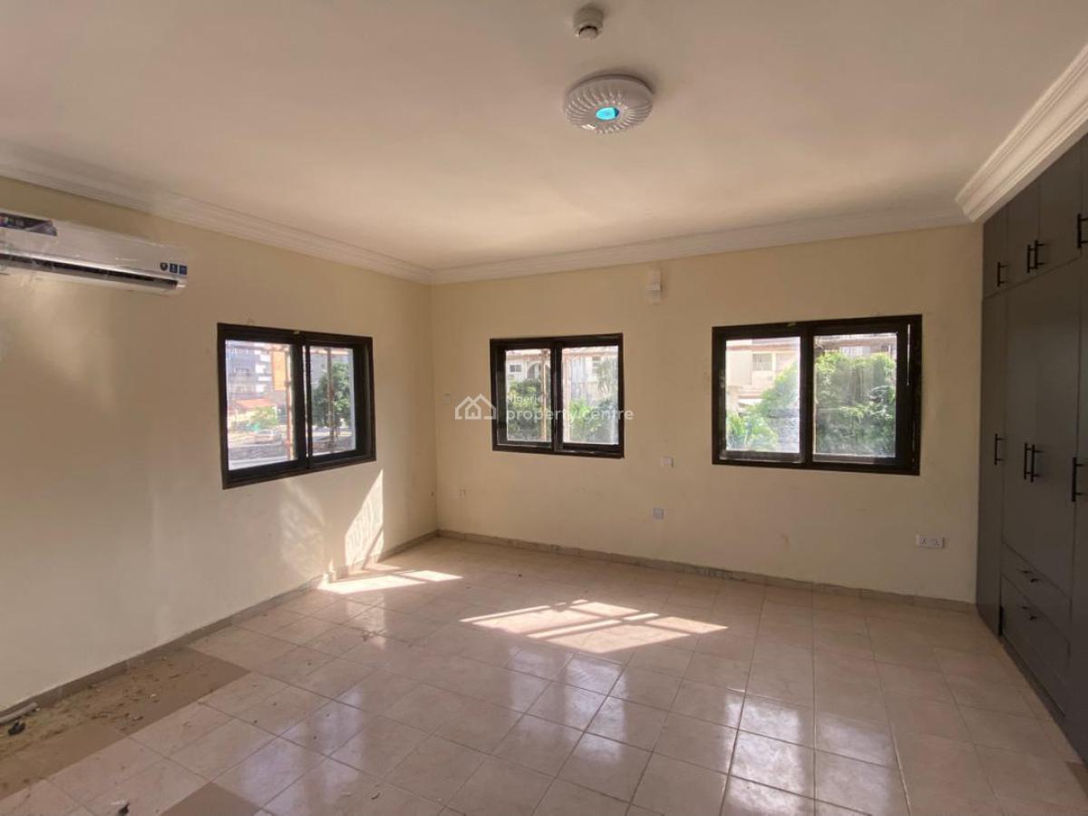 Exclusive 14 Modern 3-bedroom Flats with Bq, Including 2 Luxury Pentho, Lekki Phase 1, Lekki, Lagos, Flat / Apartment for Rent