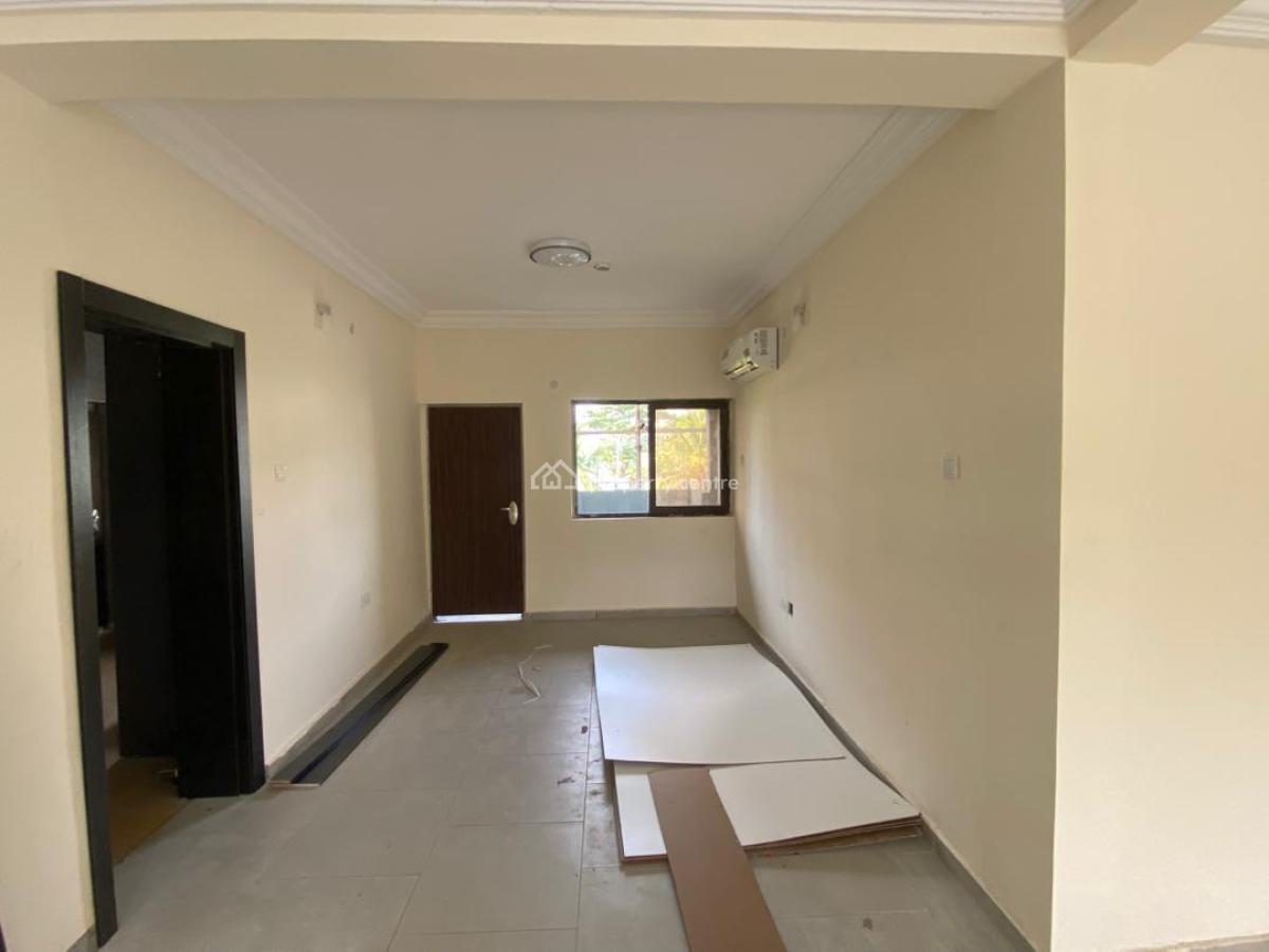 Exclusive 14 Modern 3-bedroom Flats with Bq, Including 2 Luxury Pentho, Lekki Phase 1, Lekki, Lagos, Flat / Apartment for Rent